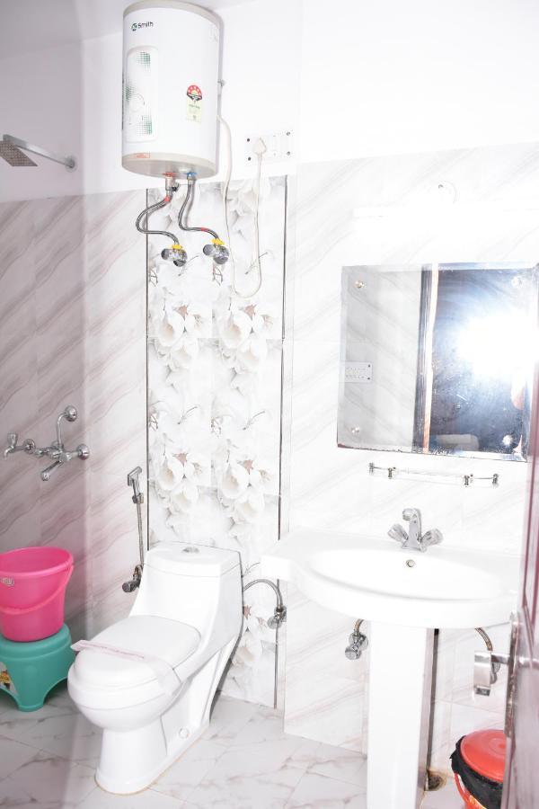 Hotel The Abodes House Greater Noida Zewnętrze zdjęcie