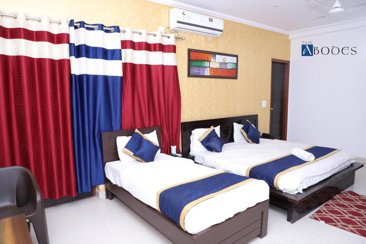 Hotel The Abodes House Greater Noida Zewnętrze zdjęcie