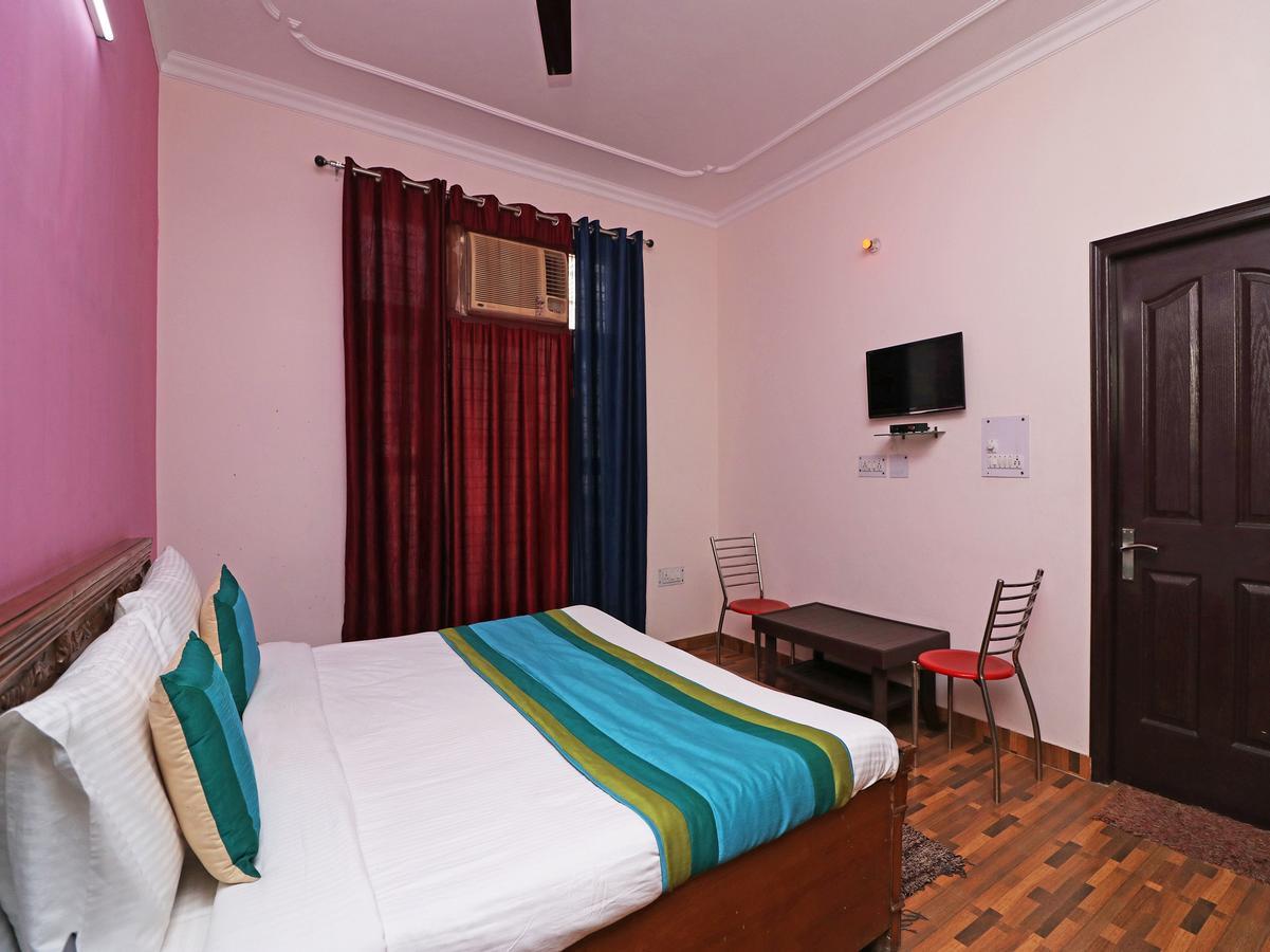 Hotel The Abodes House Greater Noida Zewnętrze zdjęcie