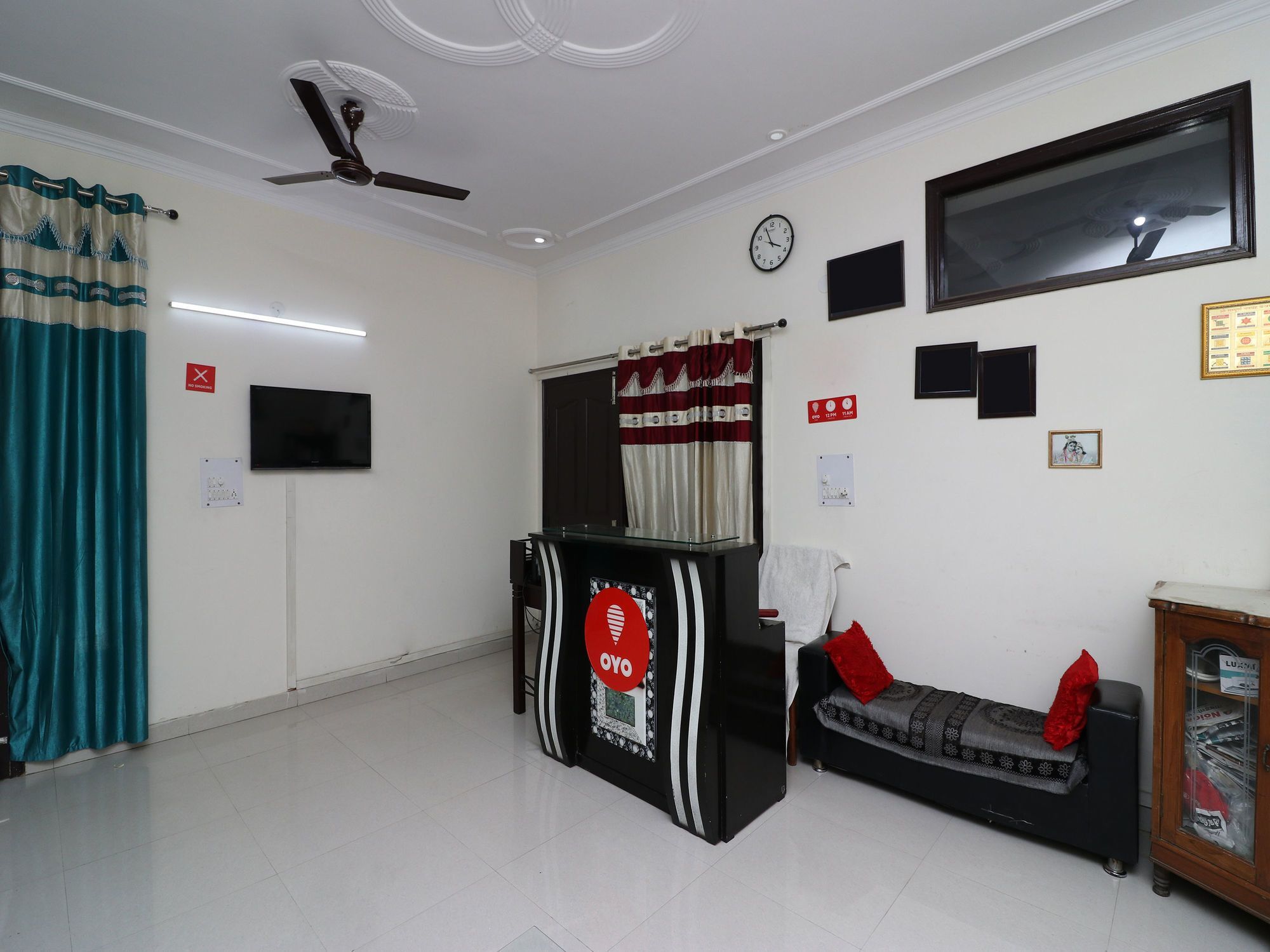 Hotel The Abodes House Greater Noida Zewnętrze zdjęcie