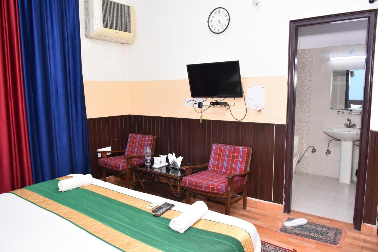 Hotel The Abodes House Greater Noida Zewnętrze zdjęcie